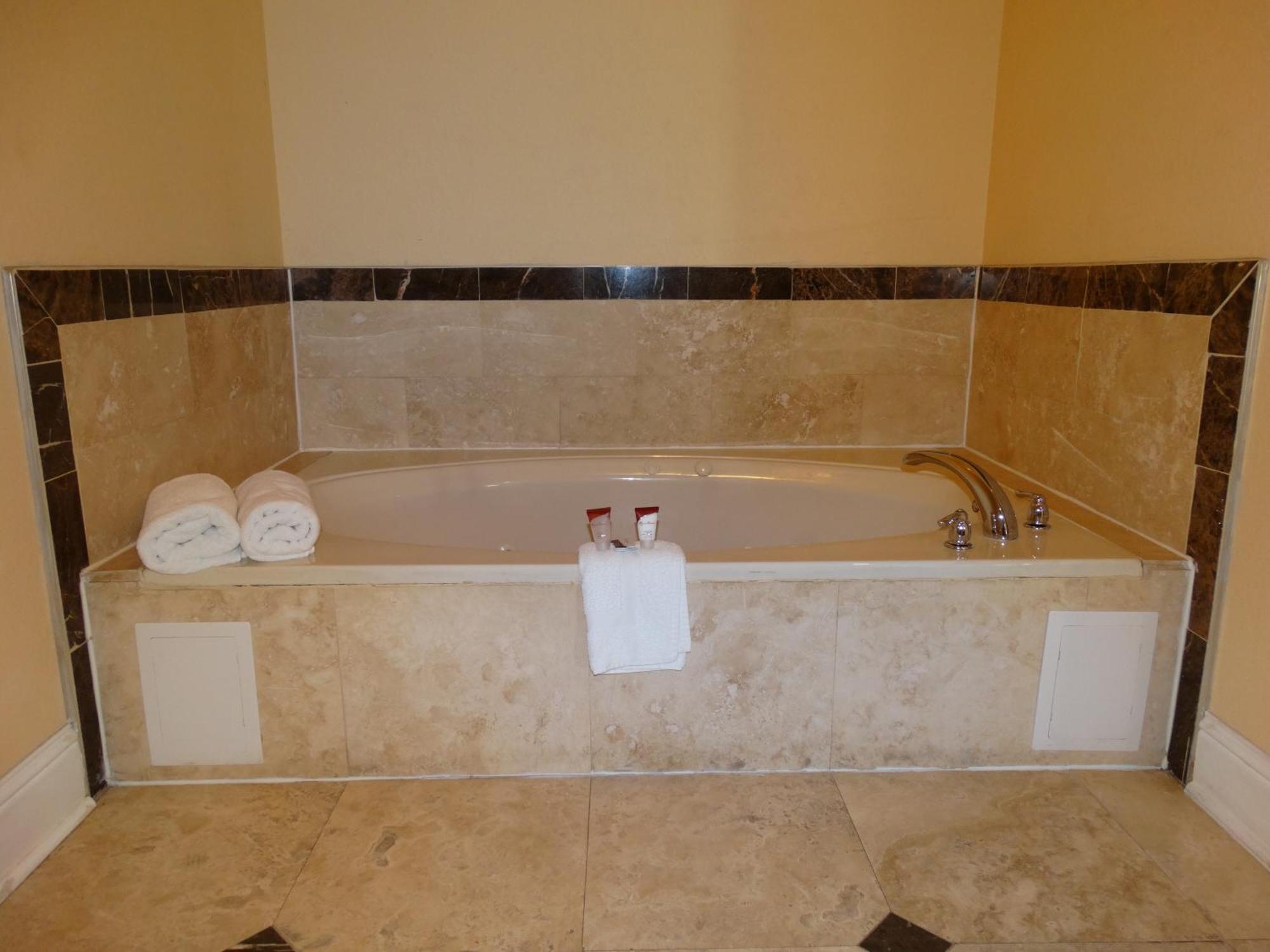 Regency Inn & Suites - Baytown Oda fotoğraf