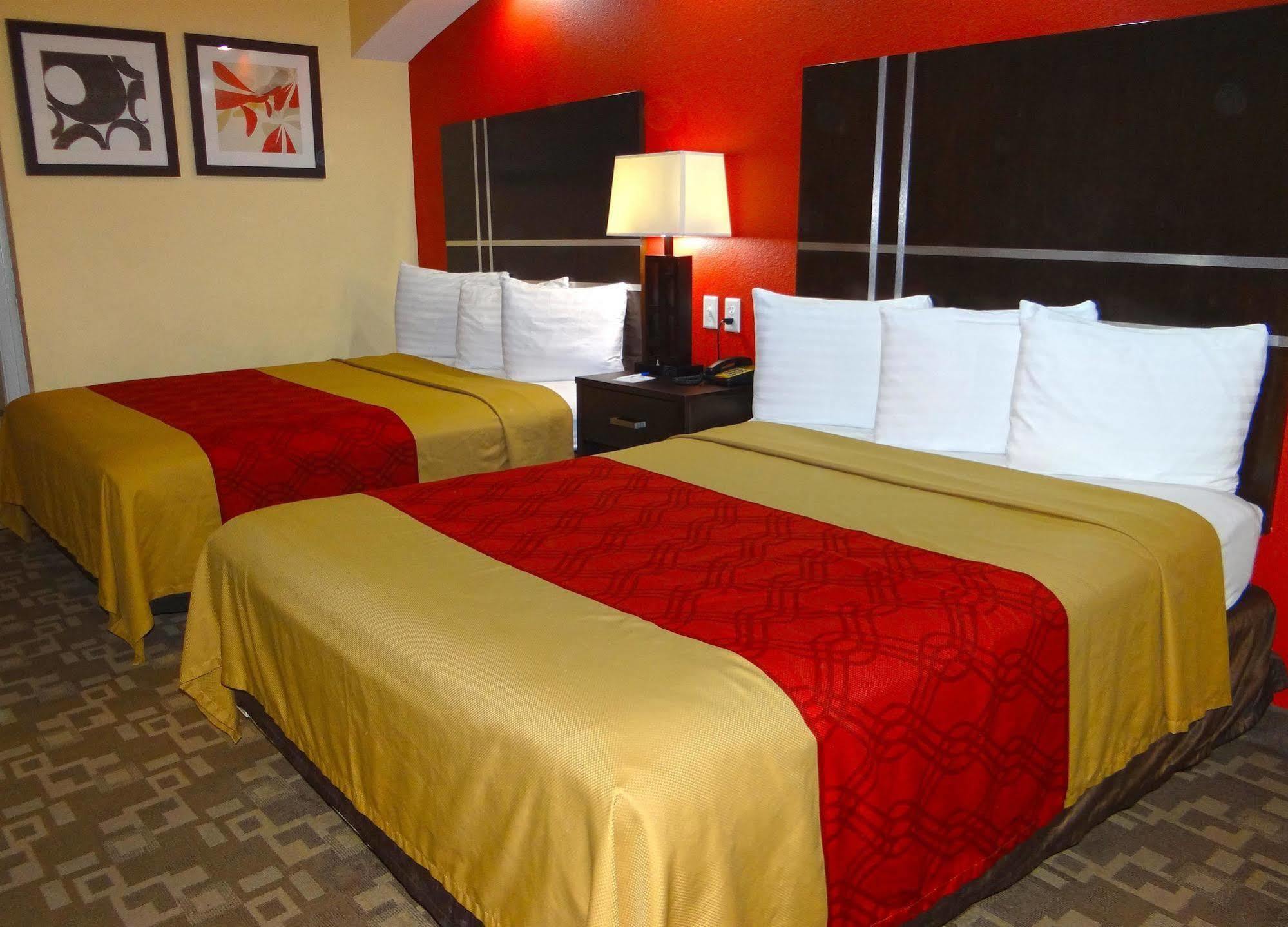 Regency Inn & Suites - Baytown Dış mekan fotoğraf