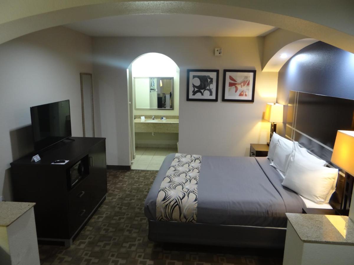 Regency Inn & Suites - Baytown Dış mekan fotoğraf