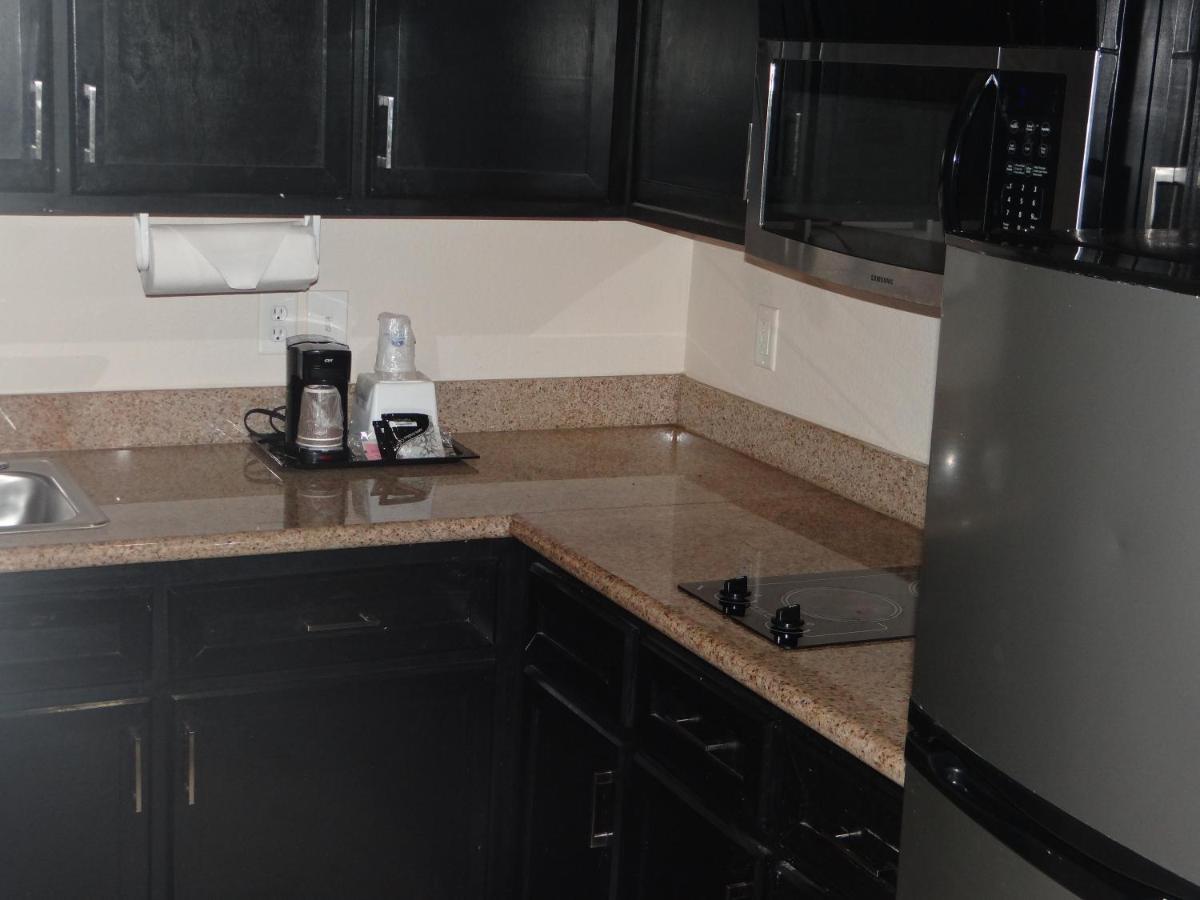 Regency Inn & Suites - Baytown Dış mekan fotoğraf